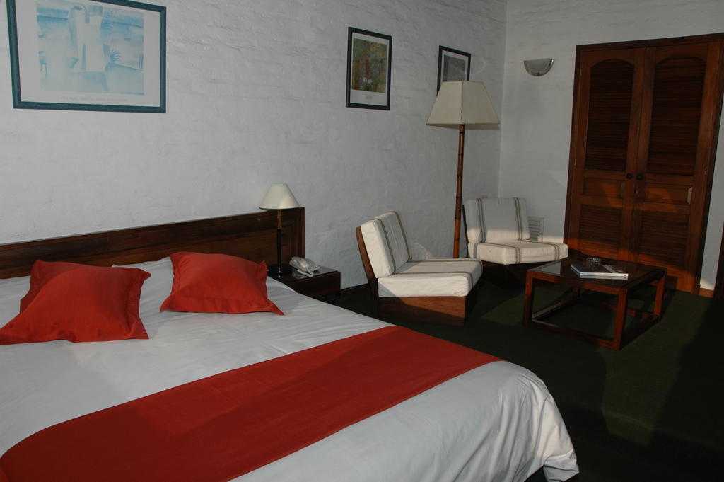 Wyndham Garden Montevideo Carrasco Hotel Ciudad de la Costa Room photo